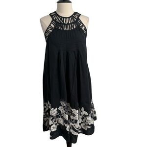 Lola P. Sleeveless Distinctive Caged Neck Halter-Style Dress, Black&White Size L